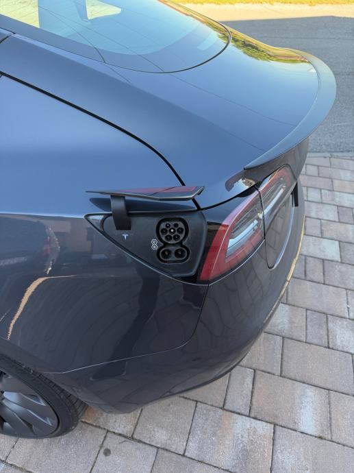Tesla Model 3 Performance, fotografija 5