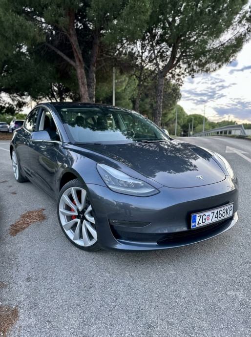Tesla Model 3 Performance, fotografija 3