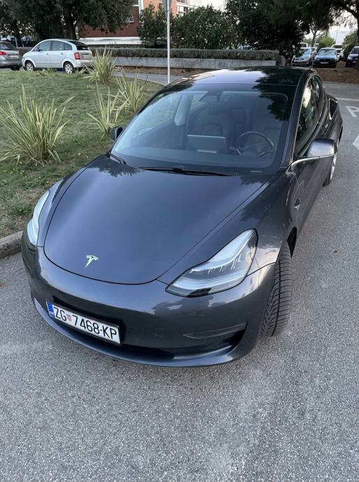 Tesla Model 3 Performance, fotografija 5