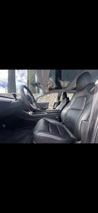 Tesla Model 3 Performance, fotografija 10