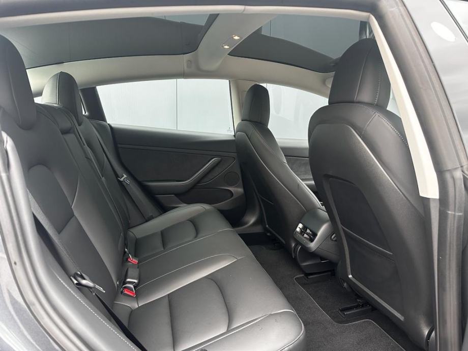 Tesla Model 3 RWD 2022.god. - 208kw- Ryzen – LFP automatik, fotografija 14