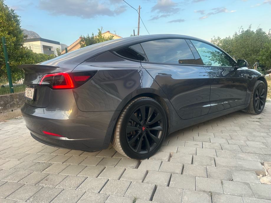 Tesla Model 3 RWD 2022.god. - 208kw- Ryzen – LFP automatik, fotografija 2