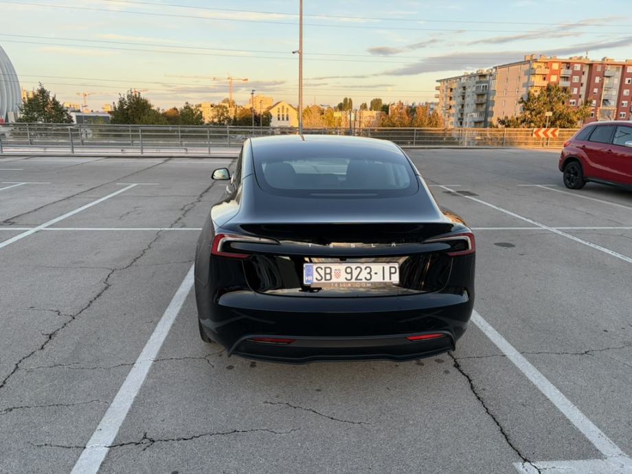 Tesla Model 3, RWD, Highland, Premium oprema, ODLIČAN!!, fotografija 5