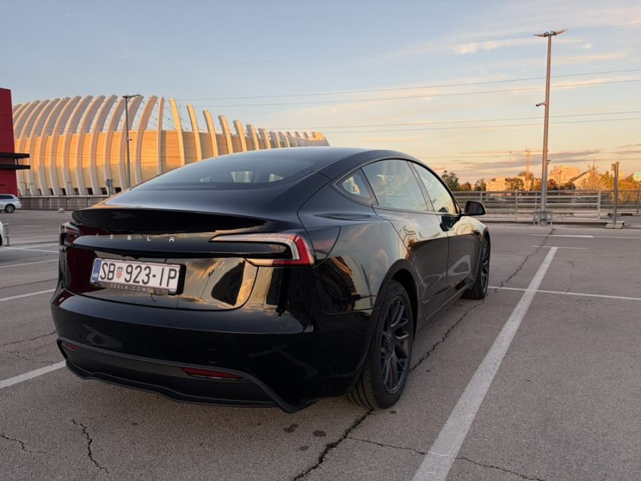 Tesla Model 3, RWD, Highland, Premium oprema, ODLIČAN!!, fotografija 9