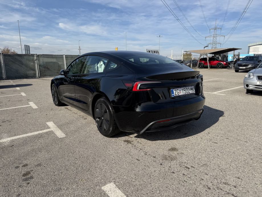 Tesla Model 3 RWD, Highland, Premium oprema, ODLIČAN!, fotografija 3