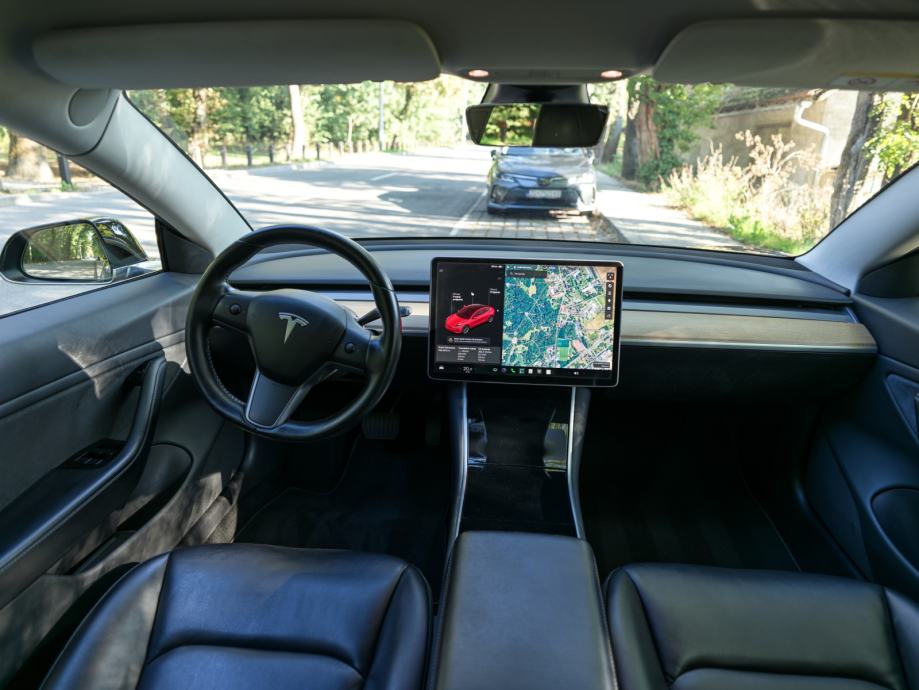 Tesla Model 3 SR+, fotografija 7