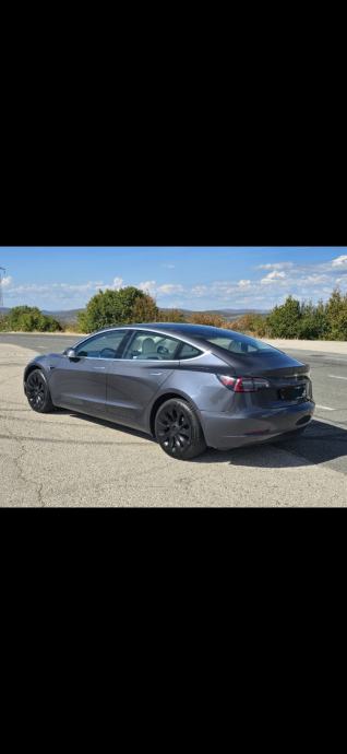 Tesla Model 3 Standard range plus, fotografija 3