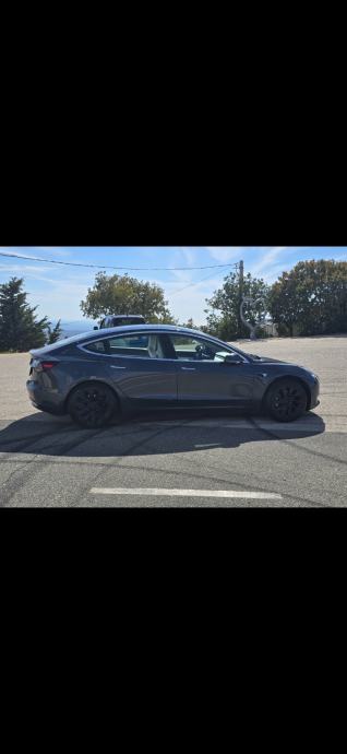 Tesla Model 3 Standard range plus, fotografija 11