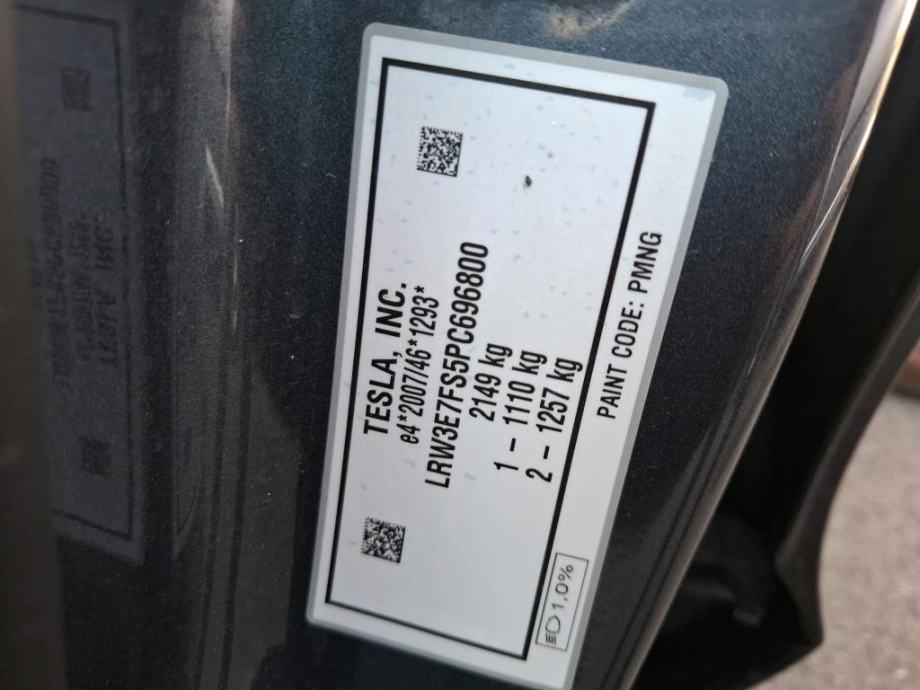 Tesla Model 3 Standard RWD plus do registracije 19950€, fotografija 18