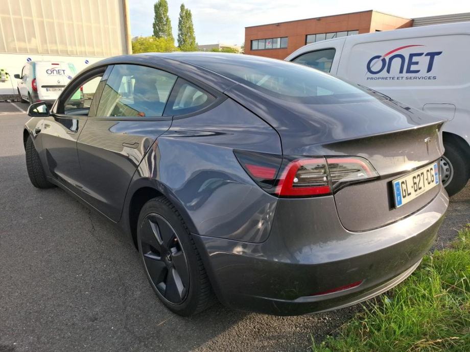 Tesla Model 3 Standard RWD plus do registracije 19950€, fotografija 4