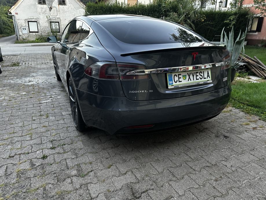 Tesla Model S S 75 FREE SUPERCHARGE, pogled izvana - slika 3
