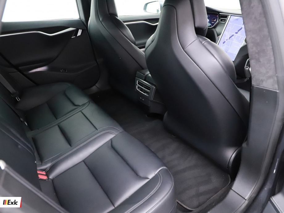 Tesla Model S 75D, fotografija 13