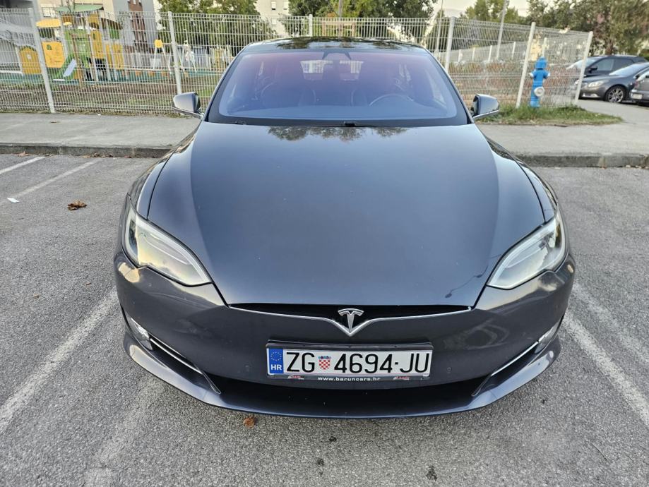 Tesla Model S 75D, pogled izvana - slika 4