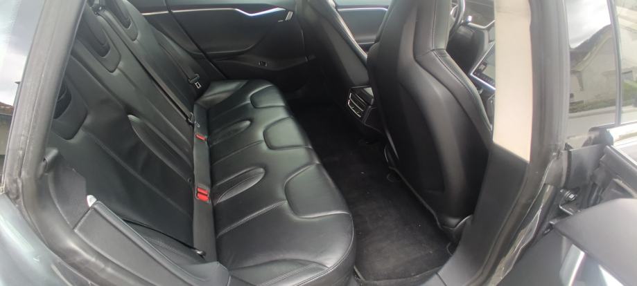 Tesla Model S S 85, fotografija 12