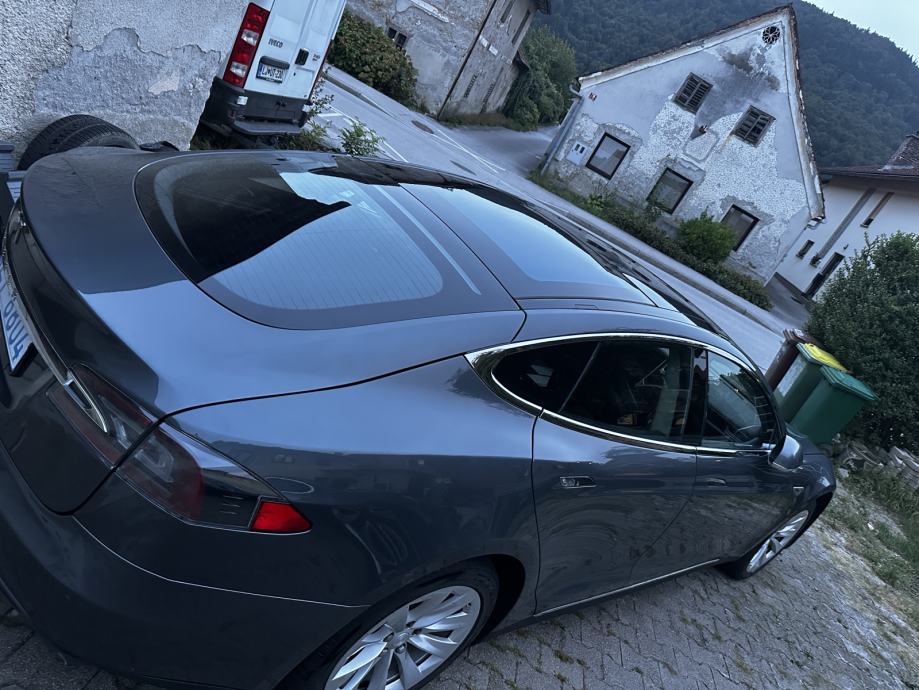 Tesla Model S S 85, pogled izvana - slika 4
