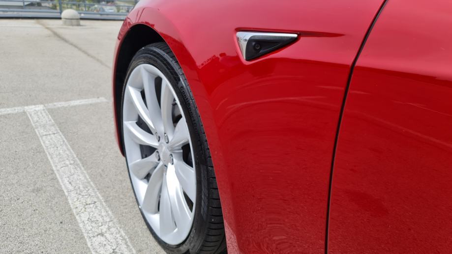 Tesla Model S el, fotografija 3