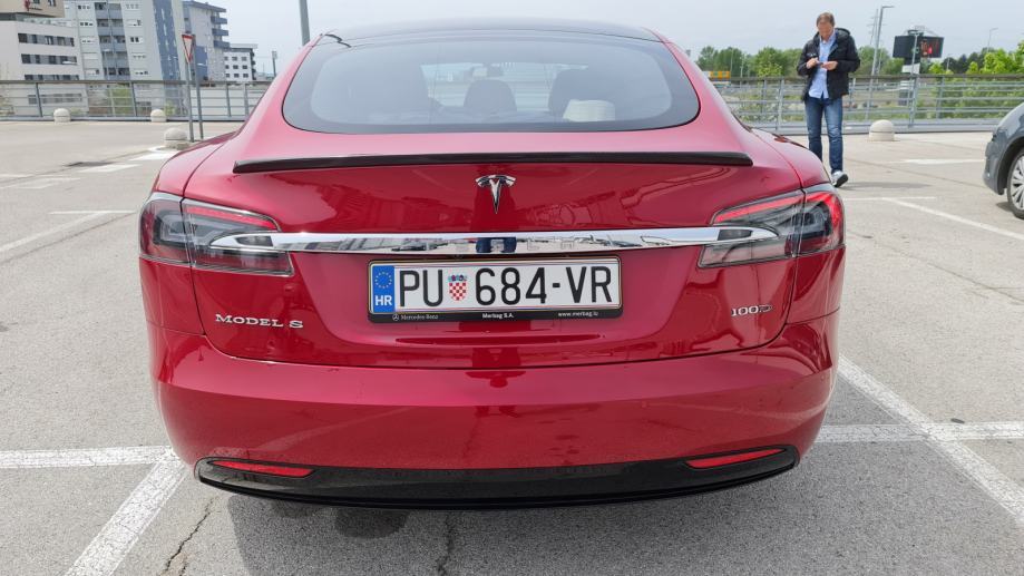 Tesla Model S el, fotografija 9