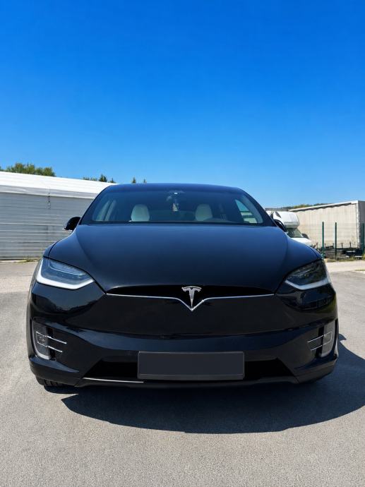 Tesla Model X X 75D, fotografija 4