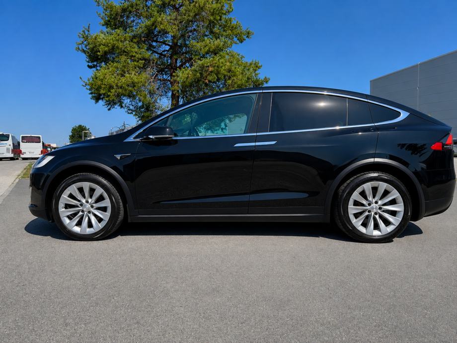 Tesla Model X X 75D, fotografija 2