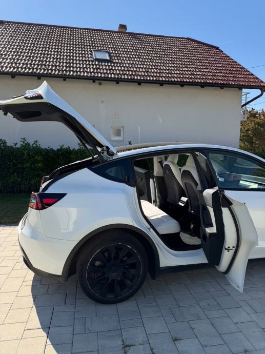 Tesla Model Y Long Range AWD / bijela koža / HW3 / 113.000 km, fotografija 9
