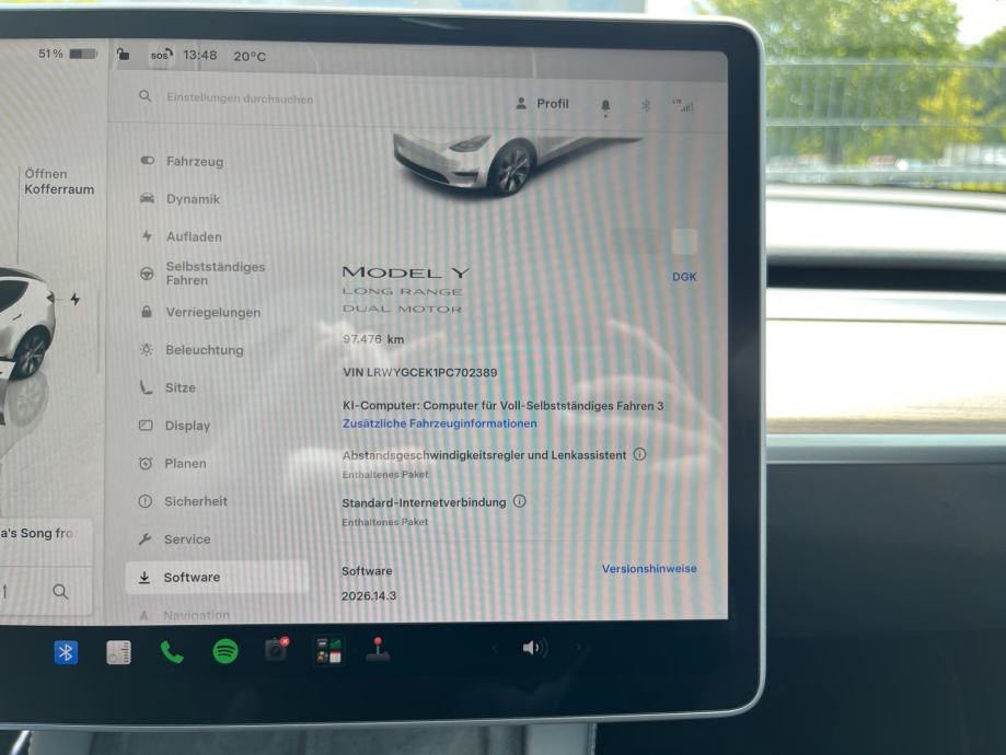 Tesla Model Y Long Range AWD, fotografija 12