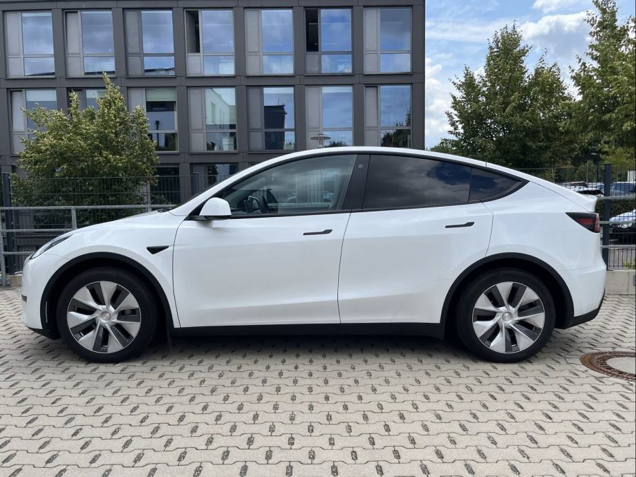 Tesla Model Y Long Range AWD, fotografija 4