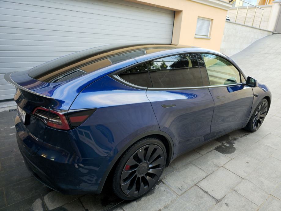 Tesla Model Y Performance Dual Motor AWD automatik, fotografija 8