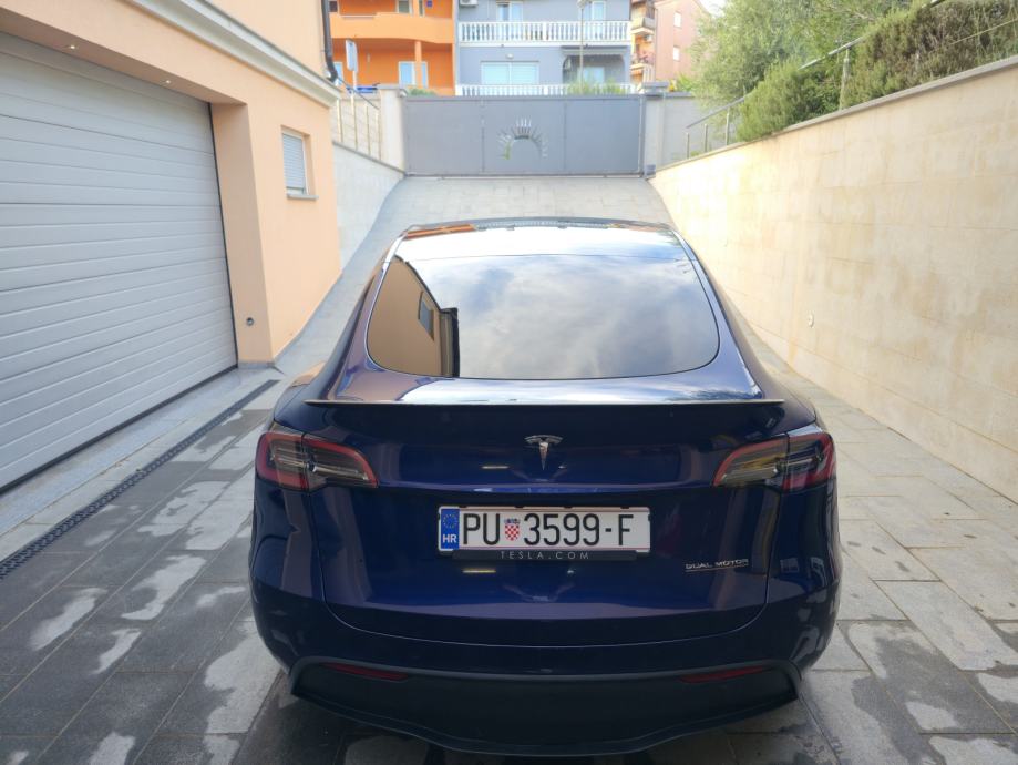 Tesla Model Y Performance Dual Motor AWD automatik, fotografija 7