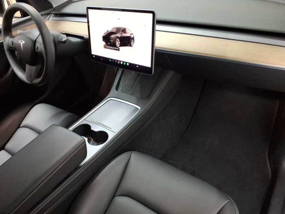 Tesla Model Y RWD * RJEŠAVAMO LEASING * GARANCIJA *, fotografija 12