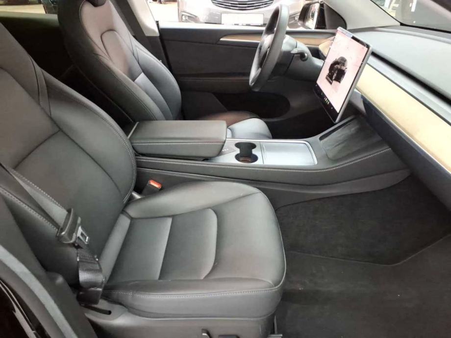 Tesla Model Y RWD * RJEŠAVAMO LEASING * GARANCIJA *, fotografija 8