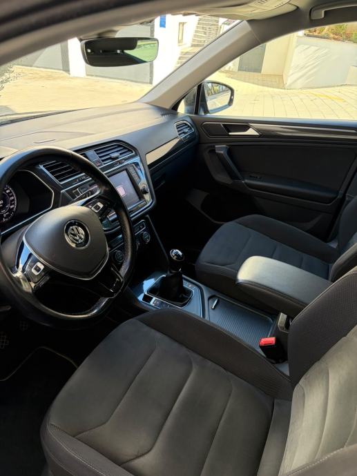 Tiguan Highline 2.0tdi, fotografija 12