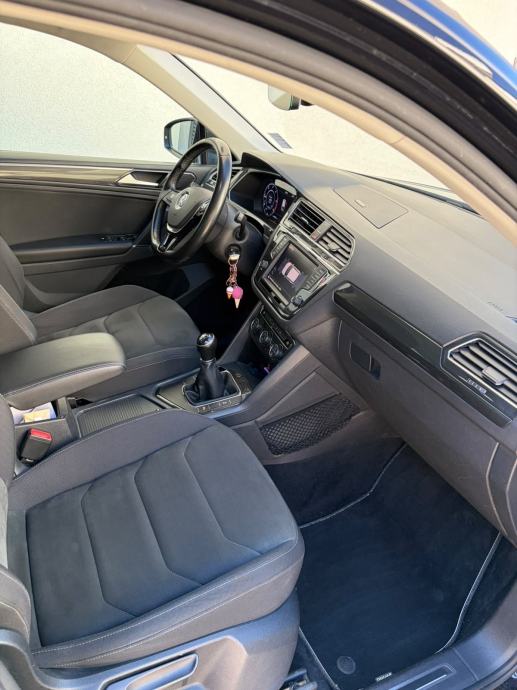 Tiguan Highline 2.0tdi, fotografija 14