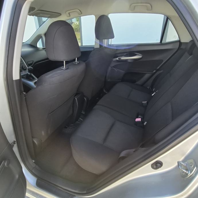 Toyota Auris 1,4 VVT-i benzinac● HR auto ● 159.ooo km, fotografija 7