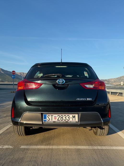 Toyota Auris 1,8 HSD automatik, fotografija 4