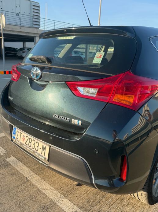 Toyota Auris 1,8 HSD automatik, fotografija 5