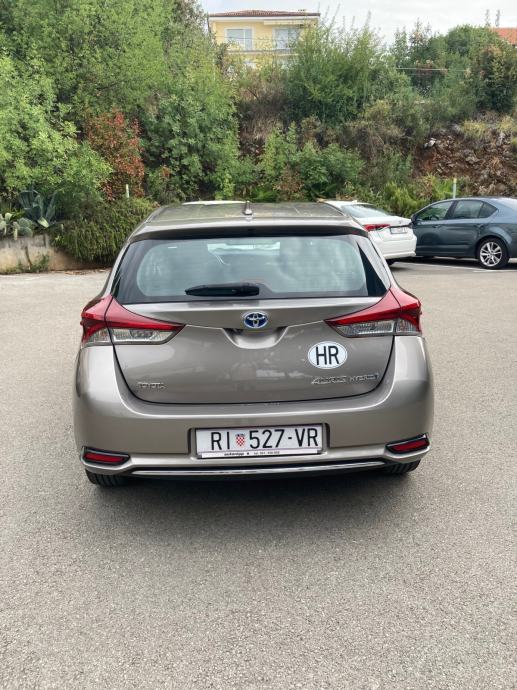 Toyota Auris 1,8 HSD HYBRID, fotografija 8