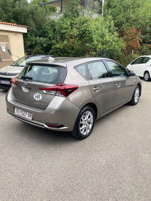 Toyota Auris 1,8 HSD HYBRID, fotografija 10