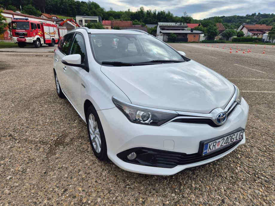 Toyota Auris Automatik
