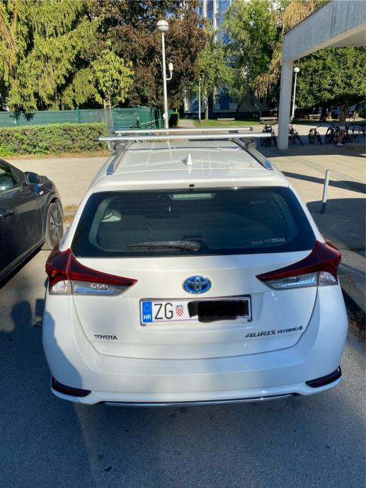 Toyota Auris Touring Sports 1.8 Hybrid – 2016. – 234.000 km, fotografija 5