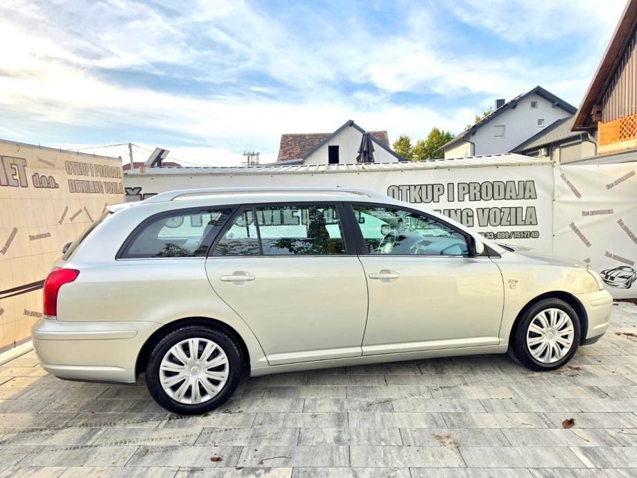 TOYOTA AVENSIS 2.0 =200TKM= HR-AUTO, fotografija 5