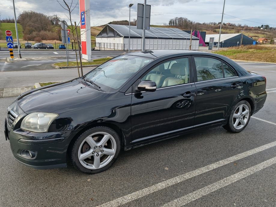 Toyota Avensis 2,2 D-4D Sol+, reg. do 8/27., 110kW, 2007. g., pogled izvana - slika 2