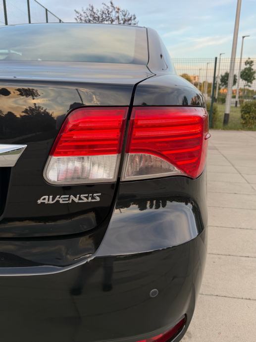 Toyota Avensis 2.2 D4D Luna 2013g NIJE UVOZ! Led Svijetla KAMERA NAVI!, fotografija 10