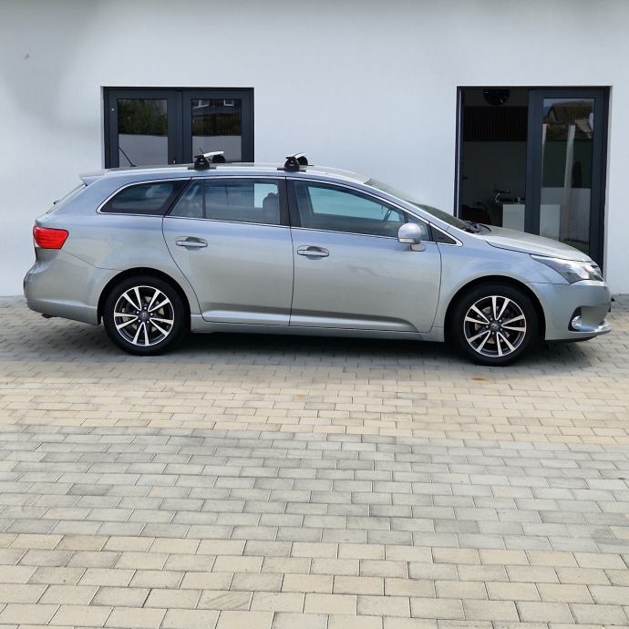 Toyota Avensis SW 2,0 D-4D 91kW Toyota | HR auto |1. Vlasnik, pogled izvana - slika 4