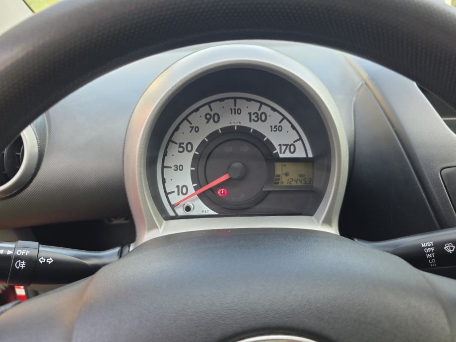 Toyota Aygo 1,0 VVT-i, fotografija 7