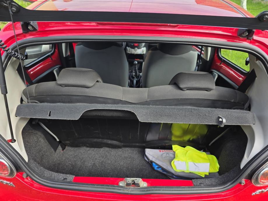 Toyota Aygo 1,0 VVT-i, fotografija 9