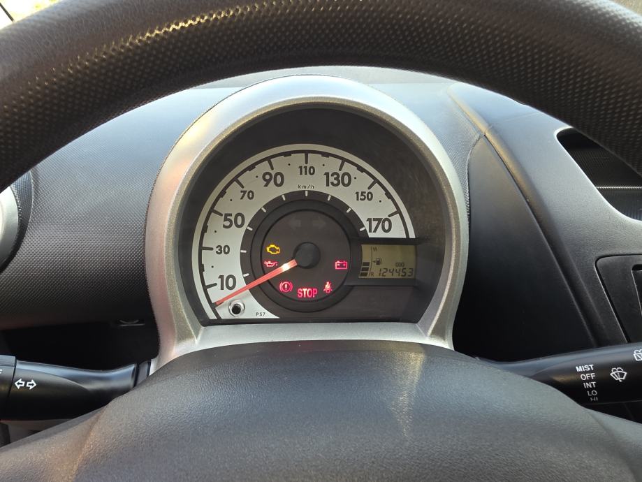 Toyota Aygo 1,0 VVT-i, fotografija 6