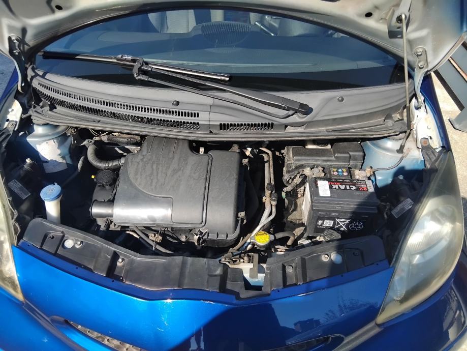 Toyota Aygo 1,0 VVT-i, fotografija 11