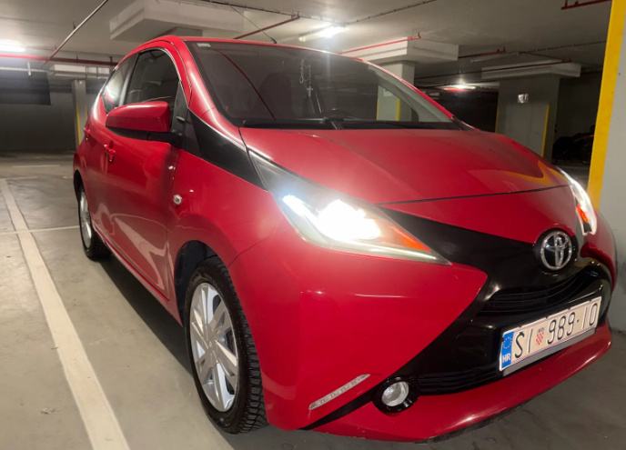 Toyota Aygo 1,0 VVT-i, fotografija 13