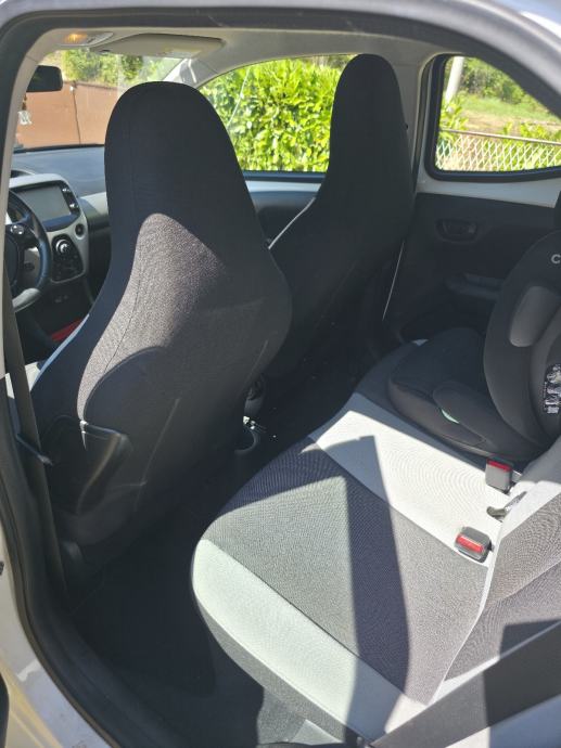 Toyota Aygo 1,0 VVT-i x, fotografija 10