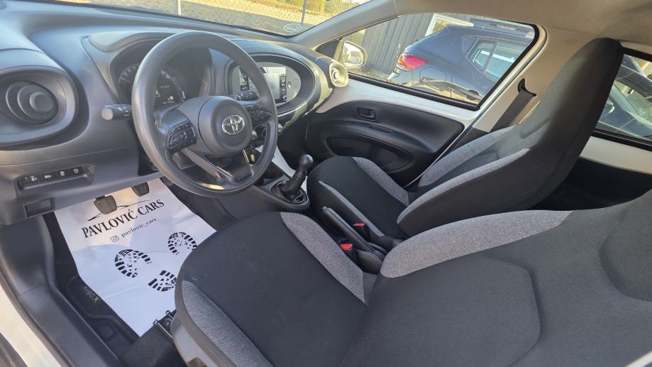 Toyota Aygo X 1.0, fotografija 9